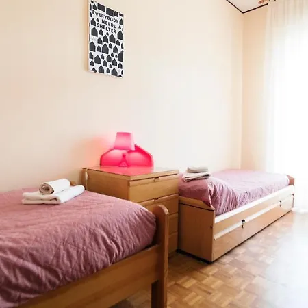 Casa Luce Апартаменты Новара